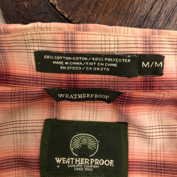 Mens Pink & Tan Short Sleeve Shirt. Size Medium. - Picture 6 of 6